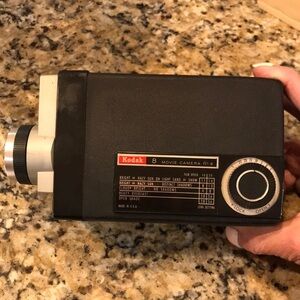 🎥 VINTAGE KODAK 8 Movie Camera
